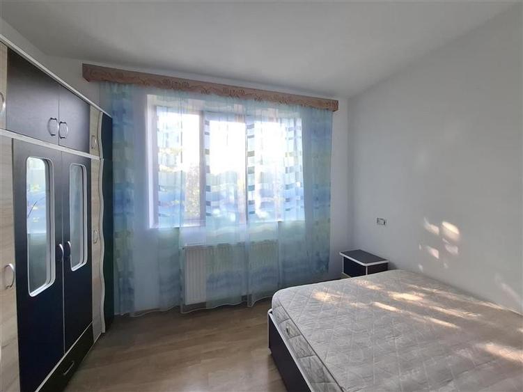 Apartament 2 camere et 2, decomandat, CT, Sud