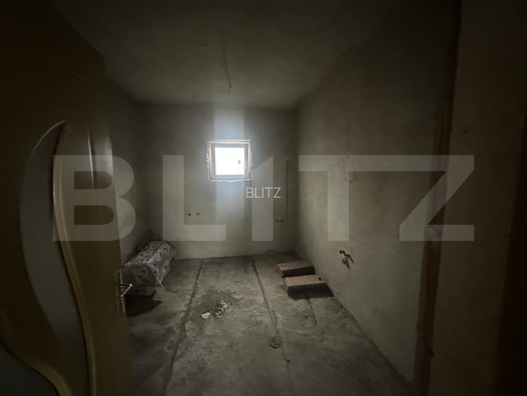 Casa de vanzare, 177 mp, teren 30 ari, zona Doba - 3