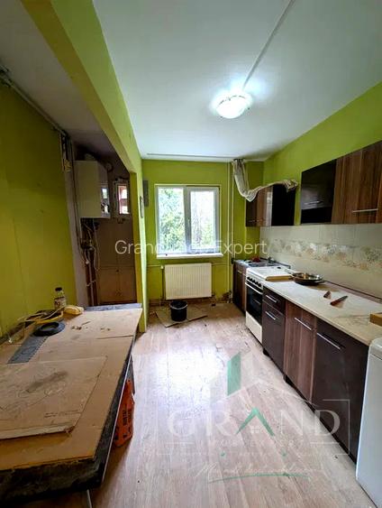 2 CAMERE | 53 MP | BALCON CU VEDERE SPRE PARC | GHEORGHENI–ALBINI–BRÂNCUȘI