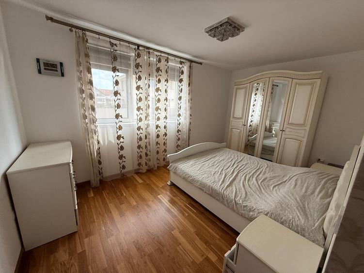 Apartament 3 camere, 74 mp, parcare subterana, cart Andrei Muresanu