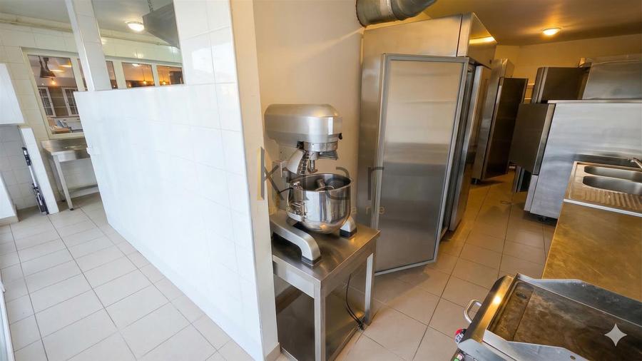 Spatiu comercial   130mp cu terasa 136mp Buna Ziua