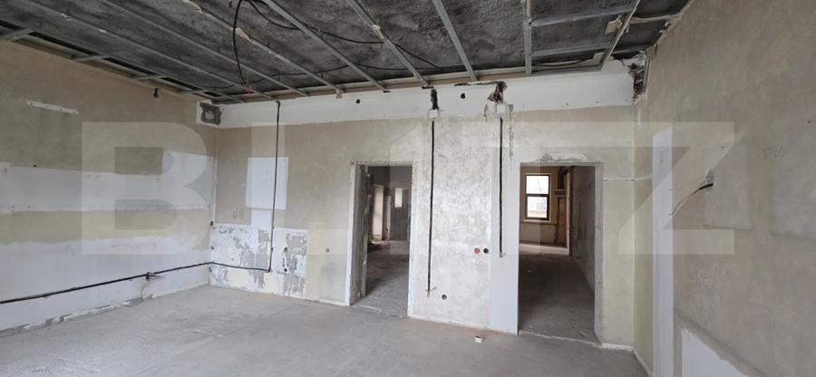 Spațiu comercial tip casa, D+P+M, 440 mp, zonă centrală Craiova