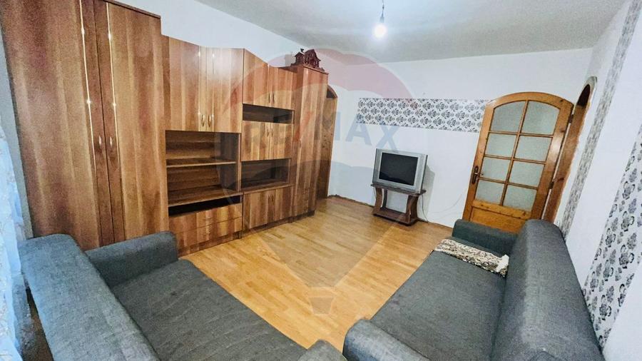 Apartament cu 2 camere de vânzare zona Rogerius