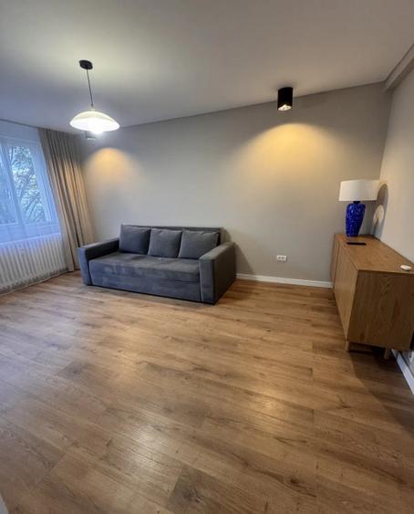 Apartament 2 camere, decomandat, 51 mp, modern, ac, metrou, zona Drumul Taberei