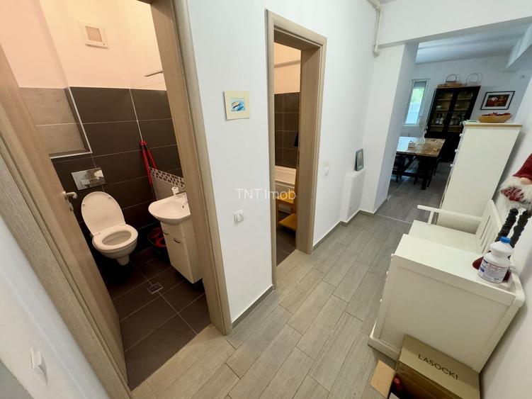 3 camere Semidecomandat | 2 bai | Parcare | Mobilat Utilat | Terasa