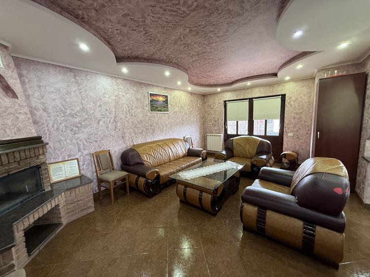 Casă de vânzare | Burdujeni | 417 mp construiți | Teren 1.200 mp