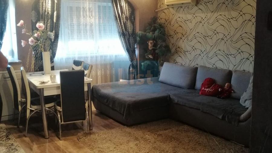 Apartament 3 camere, strada G-ral Eremia Grigorescu (Garii), 105.000€