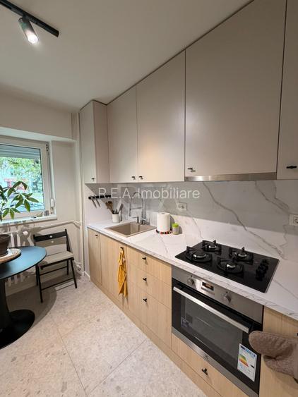 2 camere-Decomandat-Renovat Recent- Calea 13 Septembrie - 6