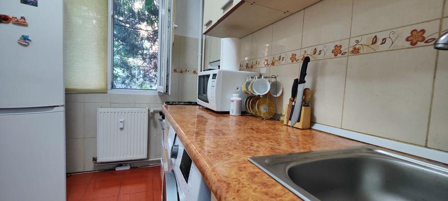 Apartament 3 camere de vânzare Drumul Taberei