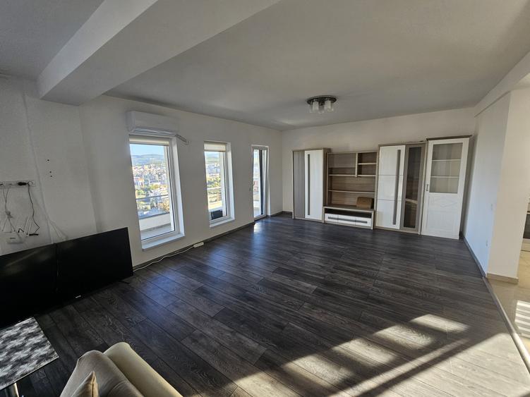 Penthouse 4 camere, Grigorescu, modern, cu garaj!