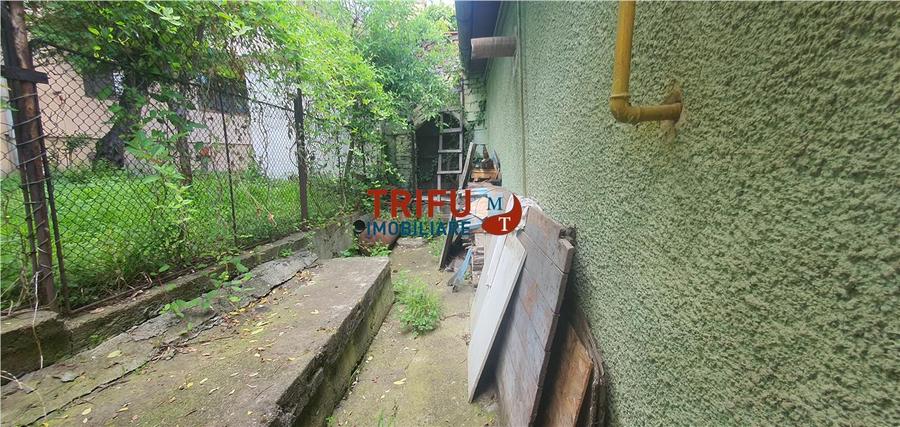 Casa cu teren pentru investitie zona Cetate