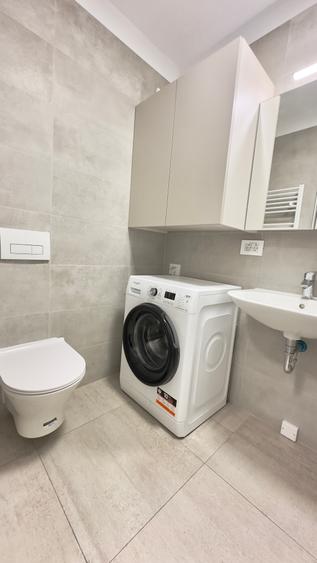 Apartament cu 2 camere in zona Tractoru la Kasper ,et 2/9