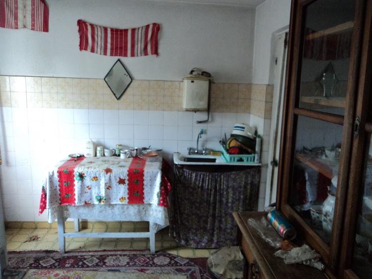 Casa tip duplex, Rm.Valcea, str. N.Iancovescu