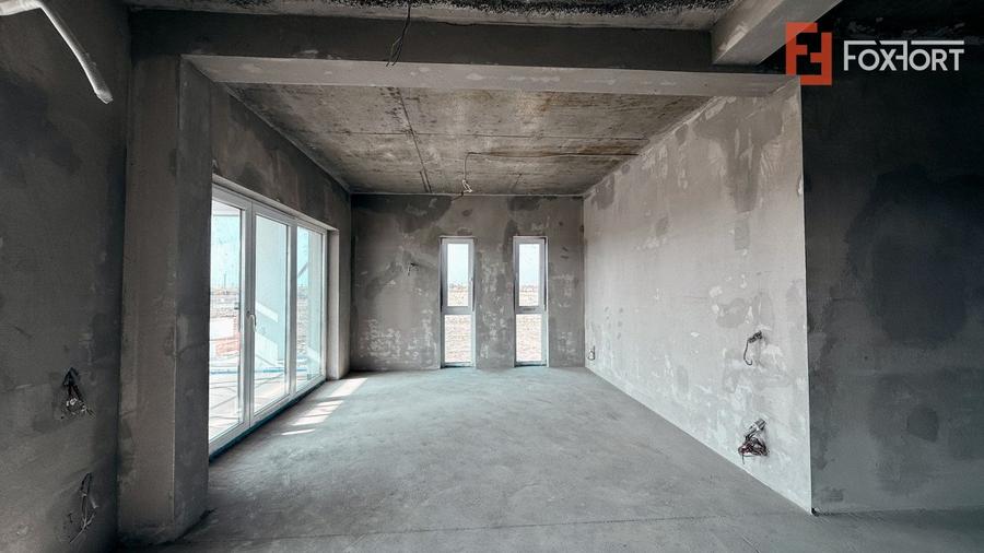 COMISION 0% Apartament cu 3 camere si terasa de 25 mp, etaj 1 - Torontalului