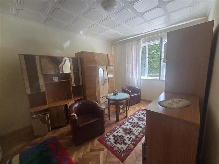 Apartament cu o camera spatios zona Negoiu Fagaras