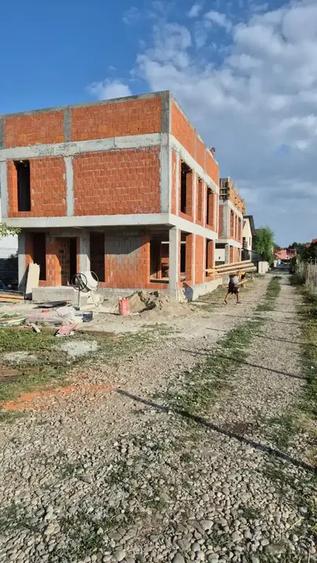 Casa 4 Camere Individuala Otopeni | Semicentral | Noua, Moderna