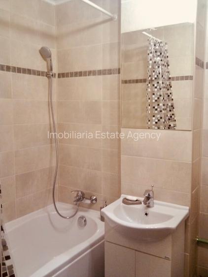 Garsoniera Alba Iulia, mobilată si utilată modern, renovată, curată, libera - 7