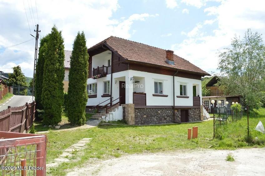 Nucsoara - Casa cu teren 600 mp - 4