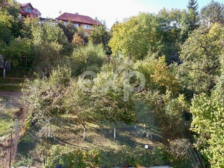 Garsoniera spatioasa de inchiriat, Tractorul - loc parcare - 400 Euro - 40mp