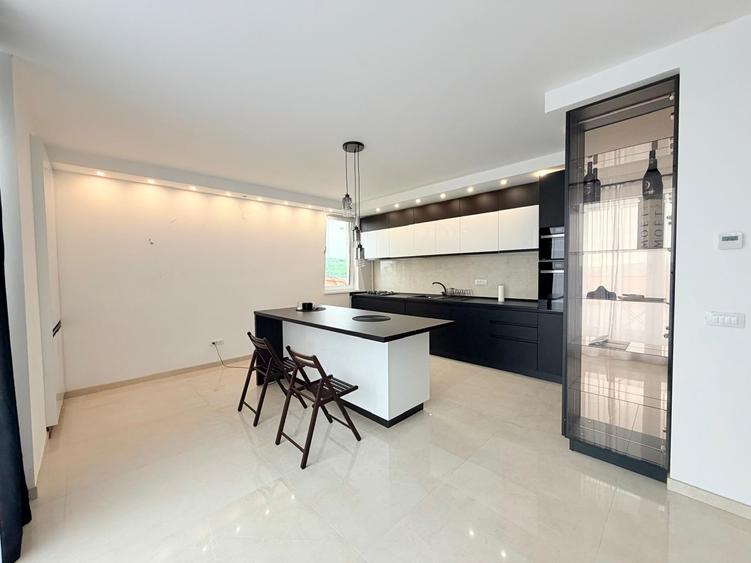 Penthouse 112 mp + 60 mp terasă, cu o panoramă superbă asupra orașului