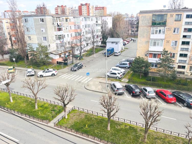 Apartament 4 camere renovat, bilateral, CT, Craiovita Noua - zona Kaufland - 13