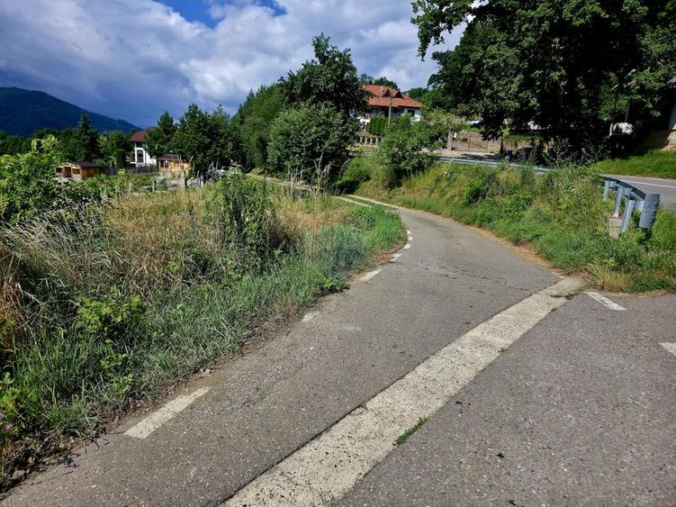 Teren 680mp Viisoara / Strada Primaverii
