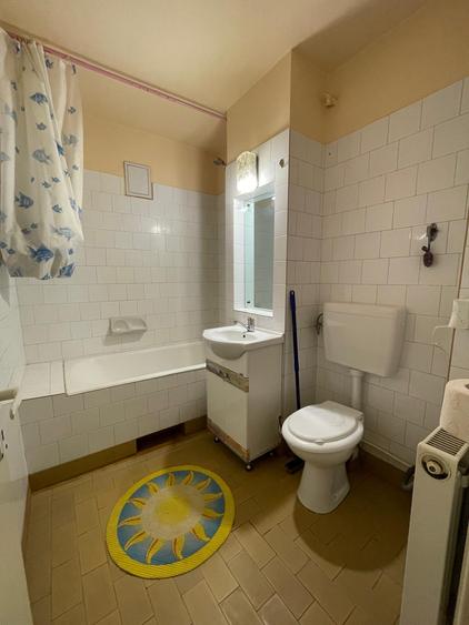 2 camere kiriak