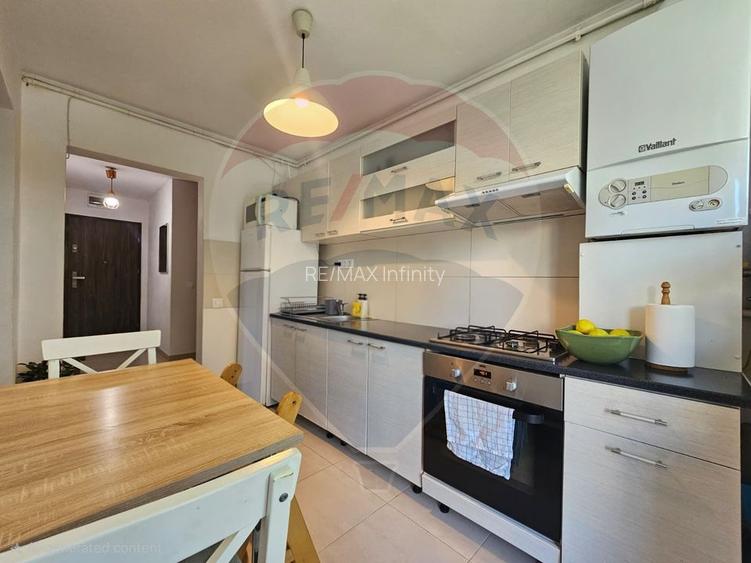 La doi pasi de tot! Inchiriez 3 camere in Gheorgheni, zona Mercur - 2