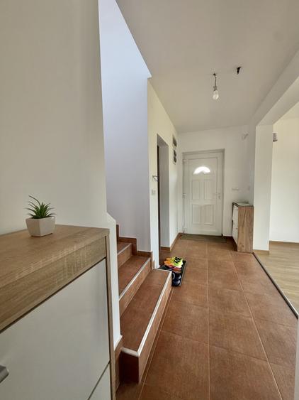 Casa 4 camere, 158mp utili, 507 teren in Sanmihaiu Roman