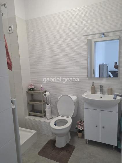 Militari Residence,2camere decomandat,420 euro - 6