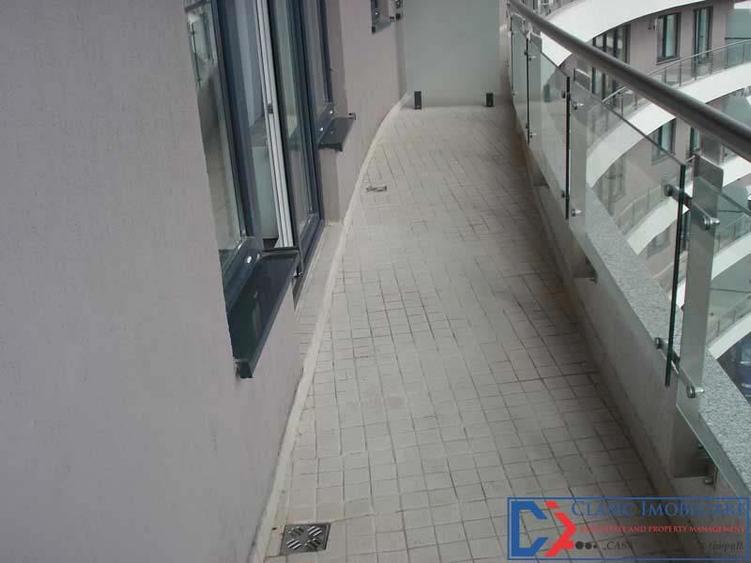 Vanzare apartament 2 camere modern bloc nou in Plopilor- zona Parcul Rozelor