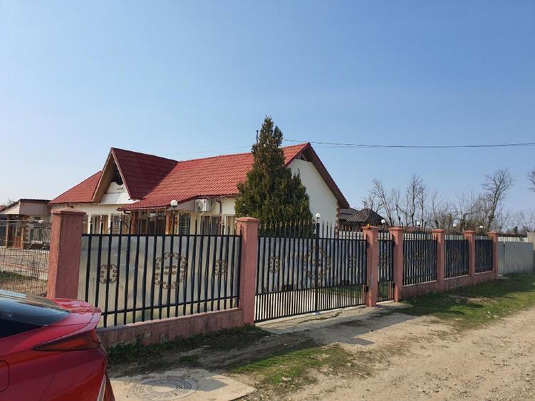 Vând casă ieftină din bolțari
