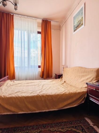 Unirii / Apartament in Vila / Garaj / Boxa / Cartier Uranus / 13 Septembrie