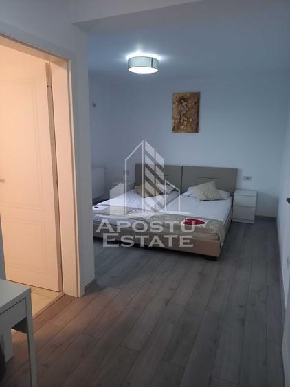 DUplex  in Ghiroda , 3 Dormitoare, Gradina Proprie