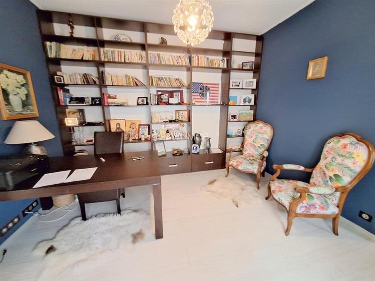 Vila eleganta ultracentrala – str. George Bacovia, Bacau - 11