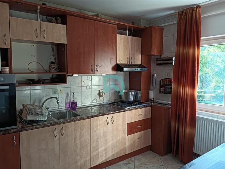 Apartament 2 camere Racadau, intermediar, Brasov