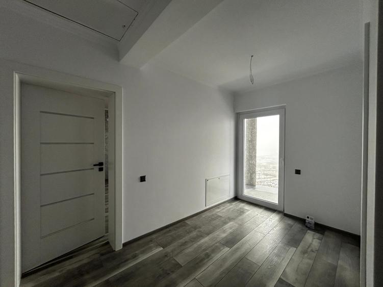 Casa individuala de vanzare,4 camere, Chinteni