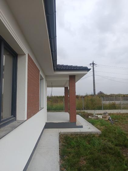 Casă modernă 3 camere, 140 mp, semifinisata teren 400 mp