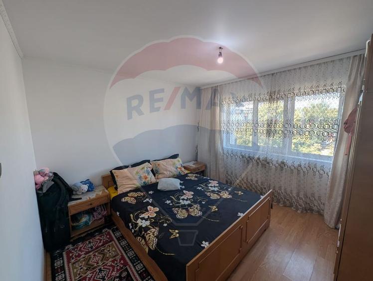 Apartament cu 2 camere de vânzare în zona Sud-Vest