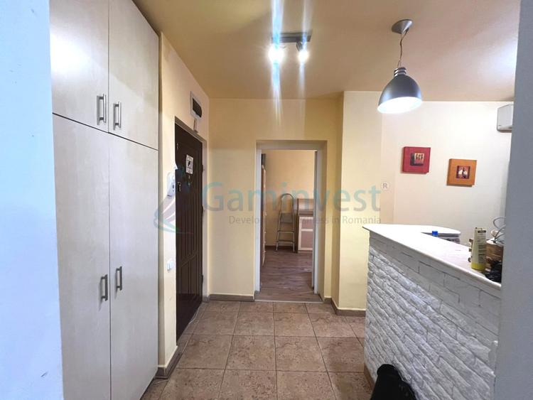 Apartament de vanzare in Oradea, cu 3 camere, zona Strazii Aluminei