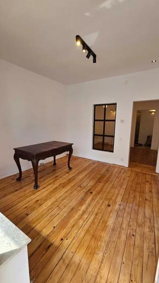 Piata Ovidiu - Peninsula - locatie de exceptie, 80 mp., 4 camere