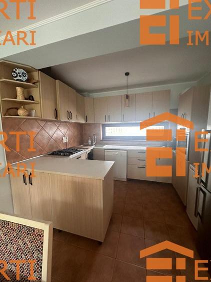 Casă P+1+M de Vânzare în Zona Stadion Constanța | Teren 320 mp