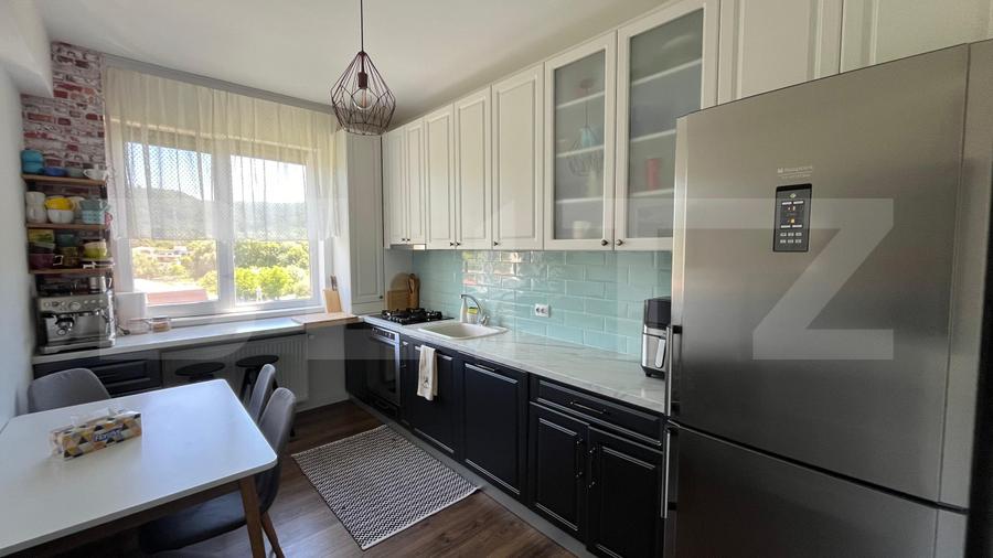 Apartament 3 camere, decomandate, etaj intermediar, garaj, Cartier Manastur