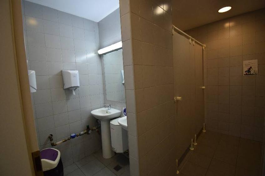 Delea Veche 24 cladirea A, Calea Calarasilor, 200 mp  0% comision!