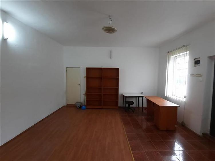 Spatiu Birouri, 30 mp utili, situat in zona Centrala!