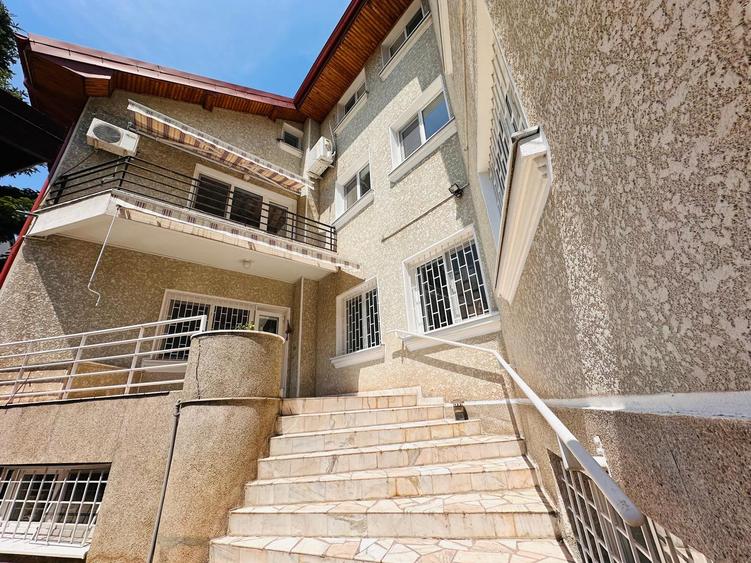 VANZARE VILA DEOSEBITA - zona exclusivista || Vatra Luminoasa