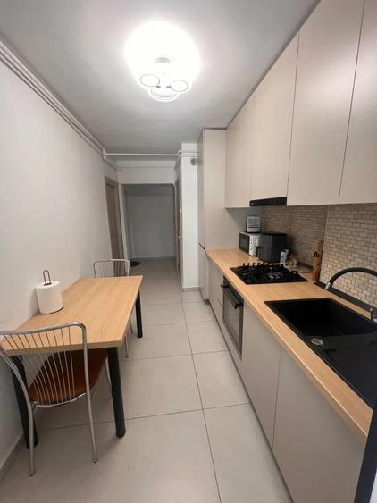 Închiriere Top în Mărăști | 2 Camere Decomandate | Terasă + Aer Condiționat
