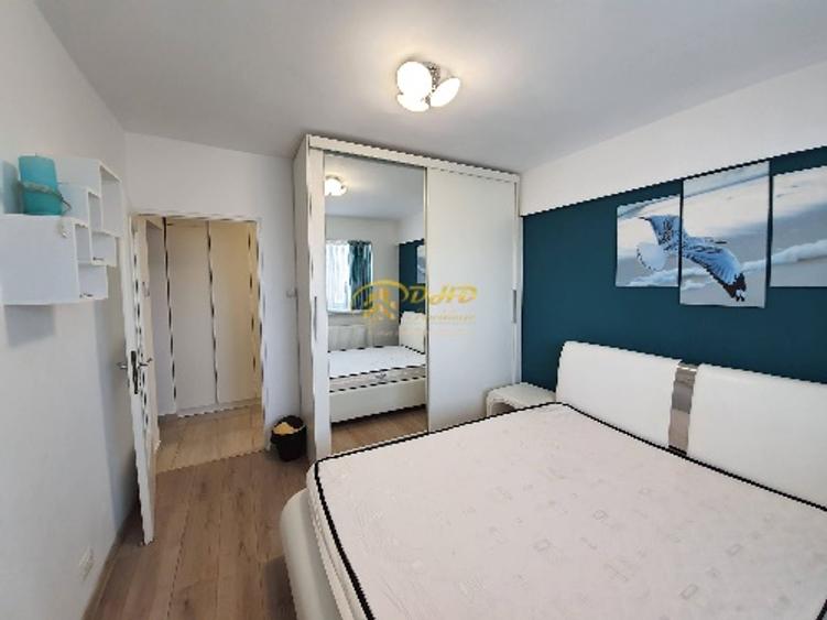 Apartament 2 camere decomandate, zona ultracentrala.