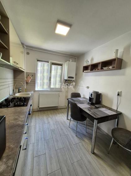 Apartament ultrafinisat cu 3 camere – Mănăștur, zona Flora.
