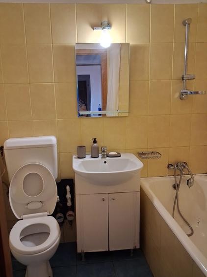 Drumul Taberei, chiar langa metrou Raul Doamnei